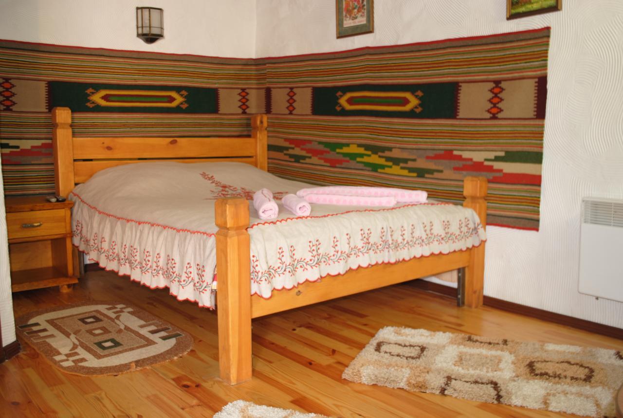 Dykyi Khutir Hotel Melniki  Ngoại thất bức ảnh